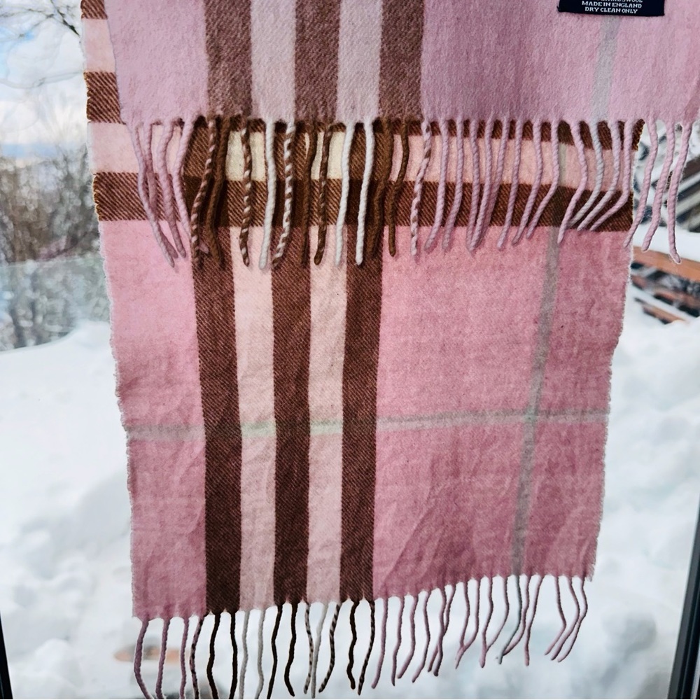 Burberry: Baby Pink Giant Check Plaid Scarf - Picture 7 of 9